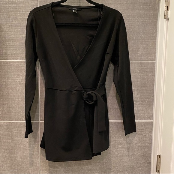 Forever 21 “skort” romper with belt detail - Picture 2 of 3